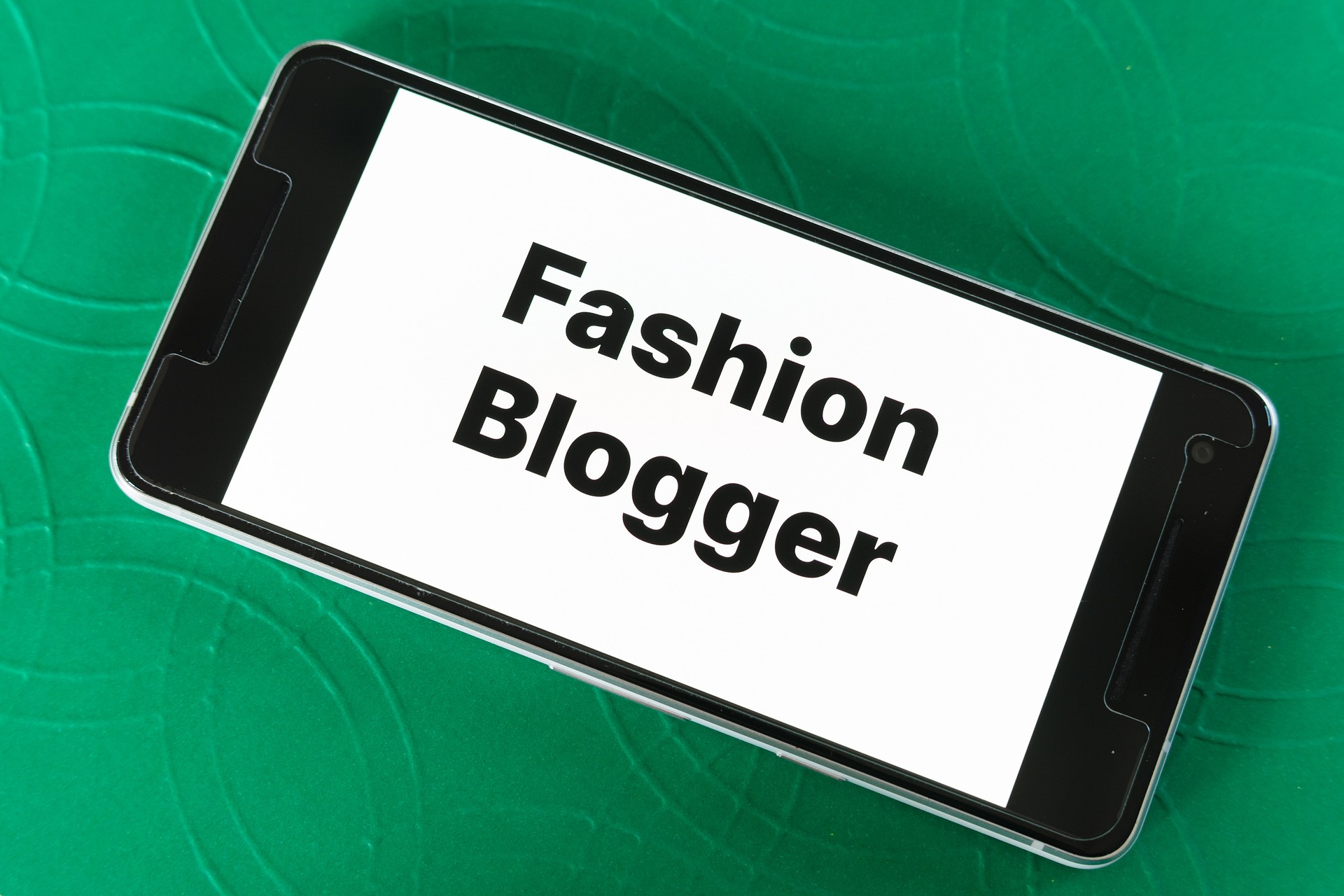 Fashion Blog: Know How to Start Easily